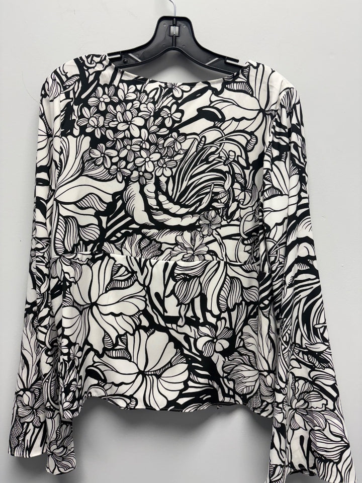 Black+, Top, Large