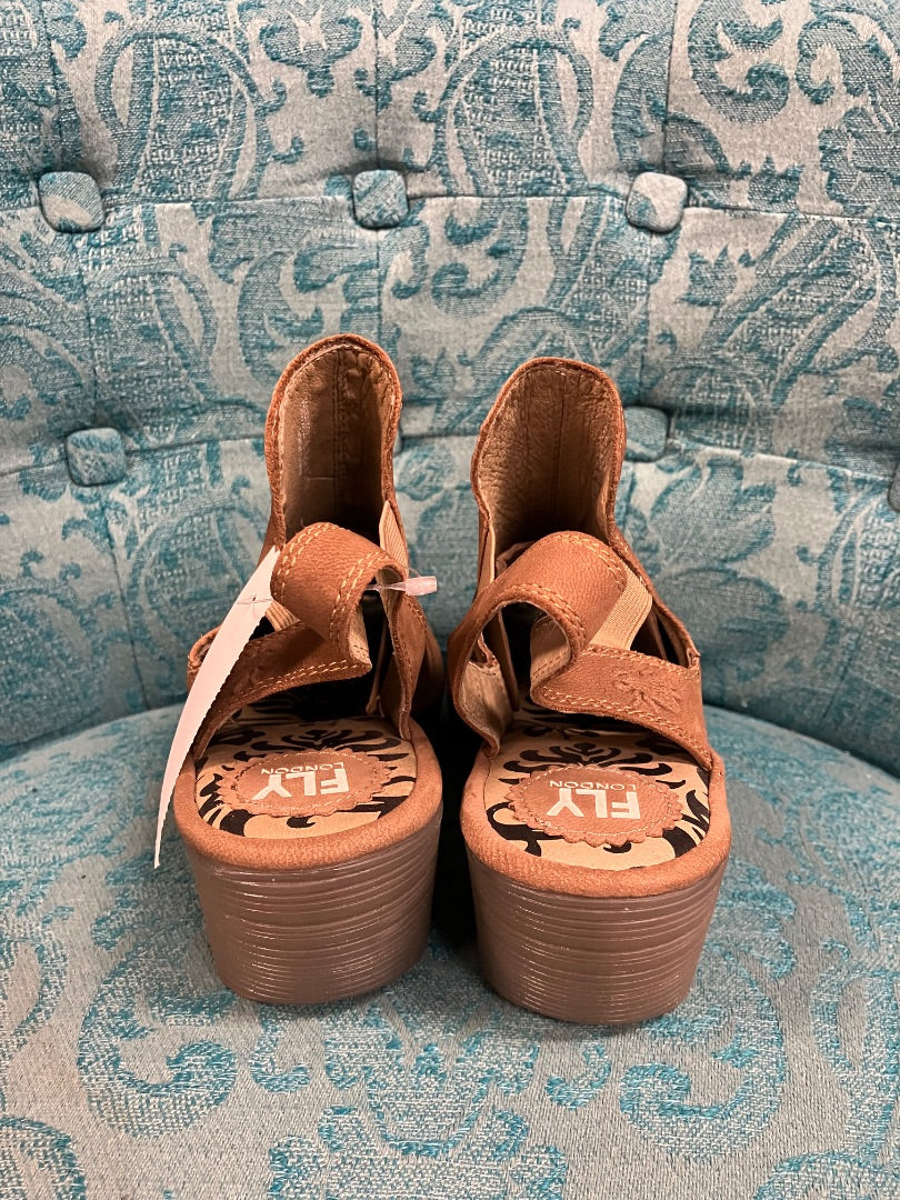 fly london, tan, clog, 7.5