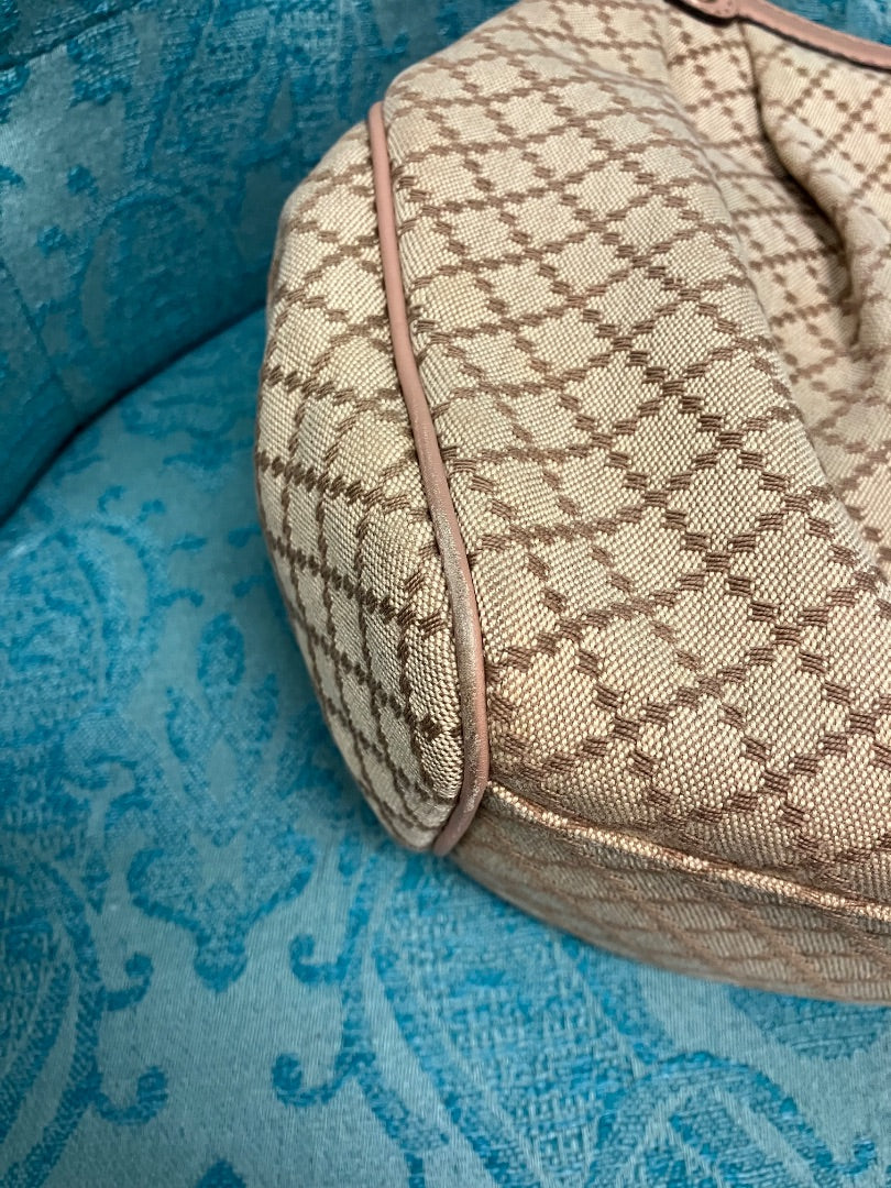 Gucci, tan, Handbag, Medium