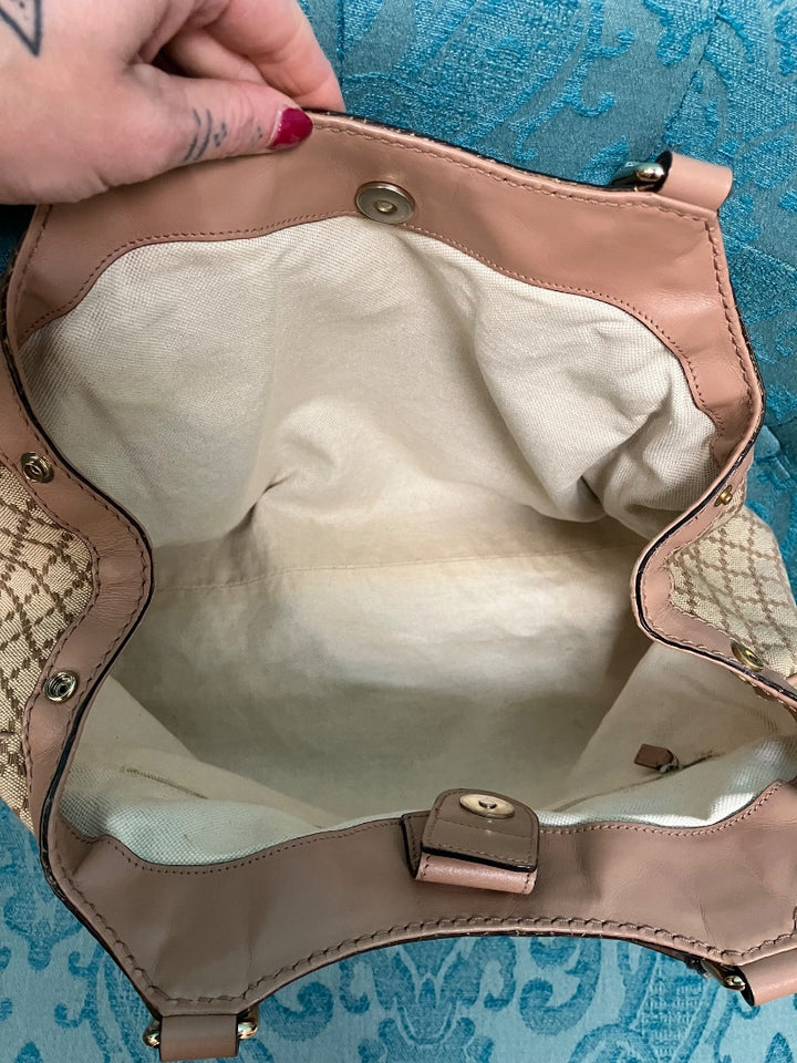 Gucci, tan, Handbag, Medium