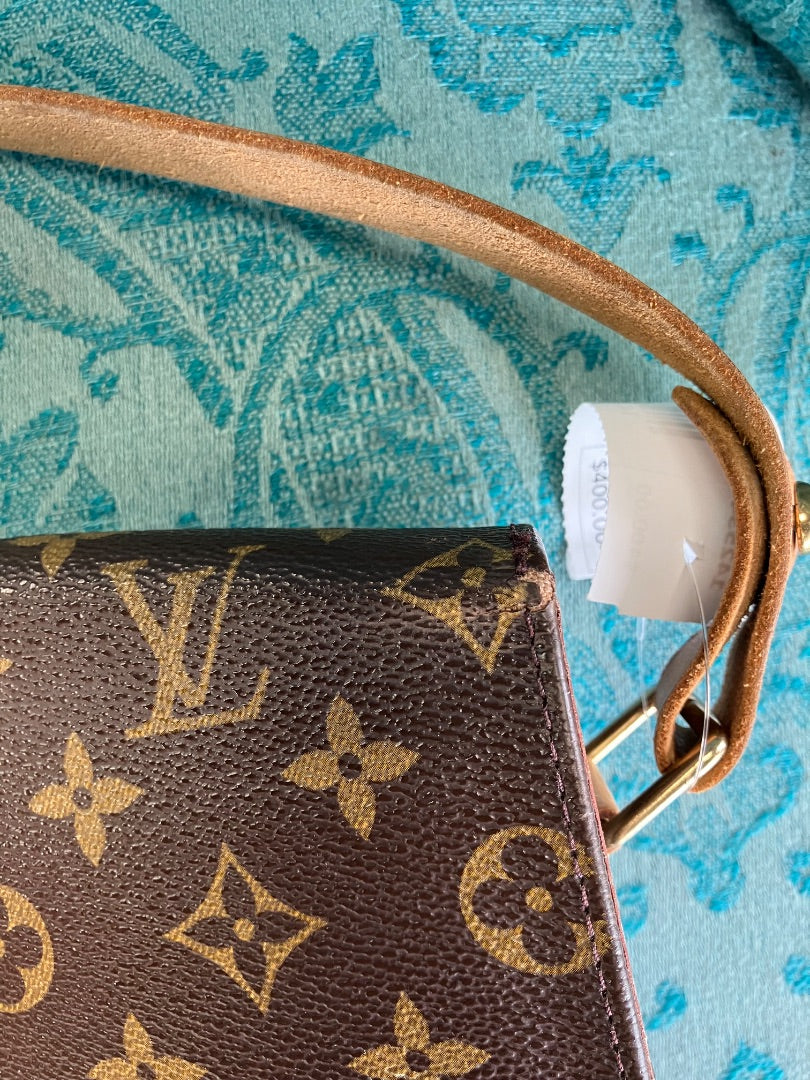 Louis Vuitton, Brown, Handbag, Medium