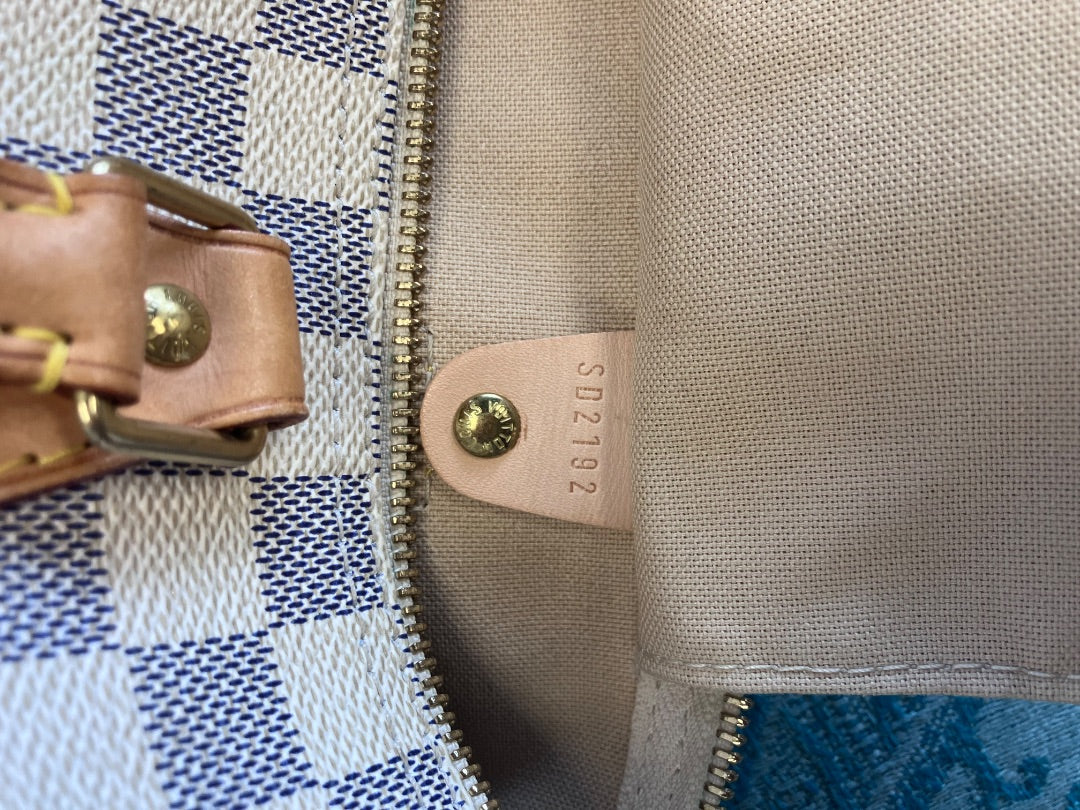Louis Vuitton, Grey+, Handbag, 30