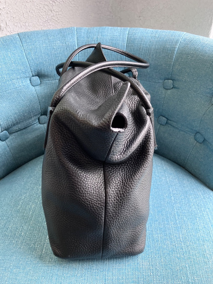 Burberry, Black, Handbag, Medium