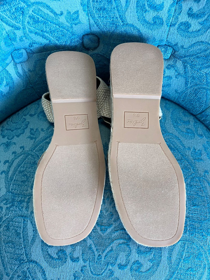 zodiac, Tan, Sandal, 9.5