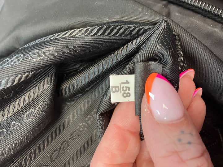 Prada, Black, Handbag, Medium