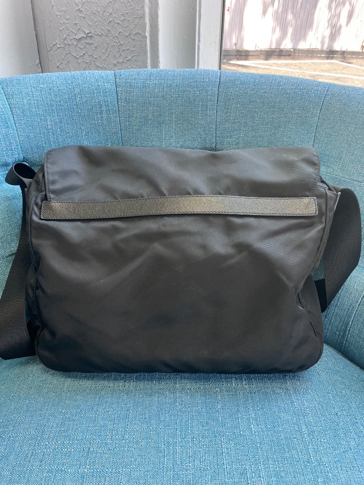 Prada, Black, Handbag, Medium