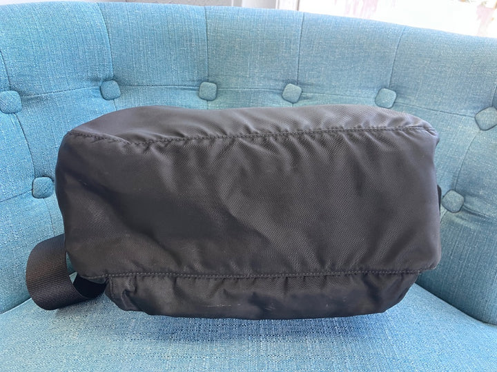 Prada, Black, Handbag, Medium