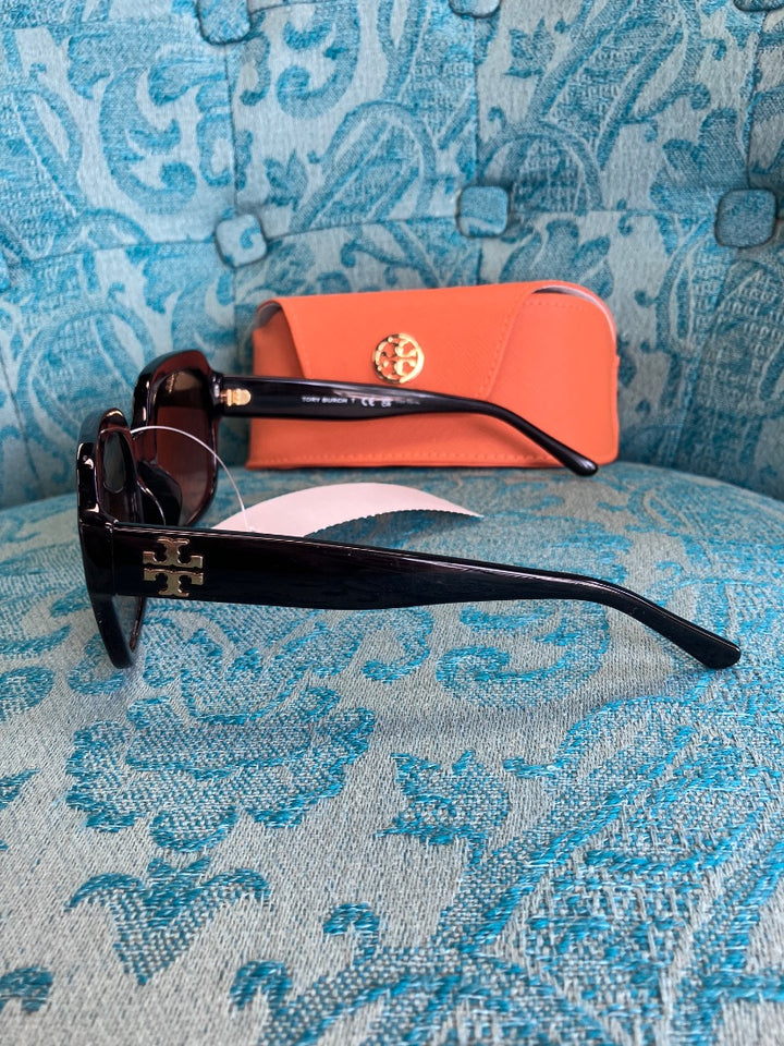 Tory Burch, Black, sunglasses, Medium