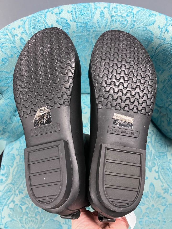 Burberry, Black+, boot, 7