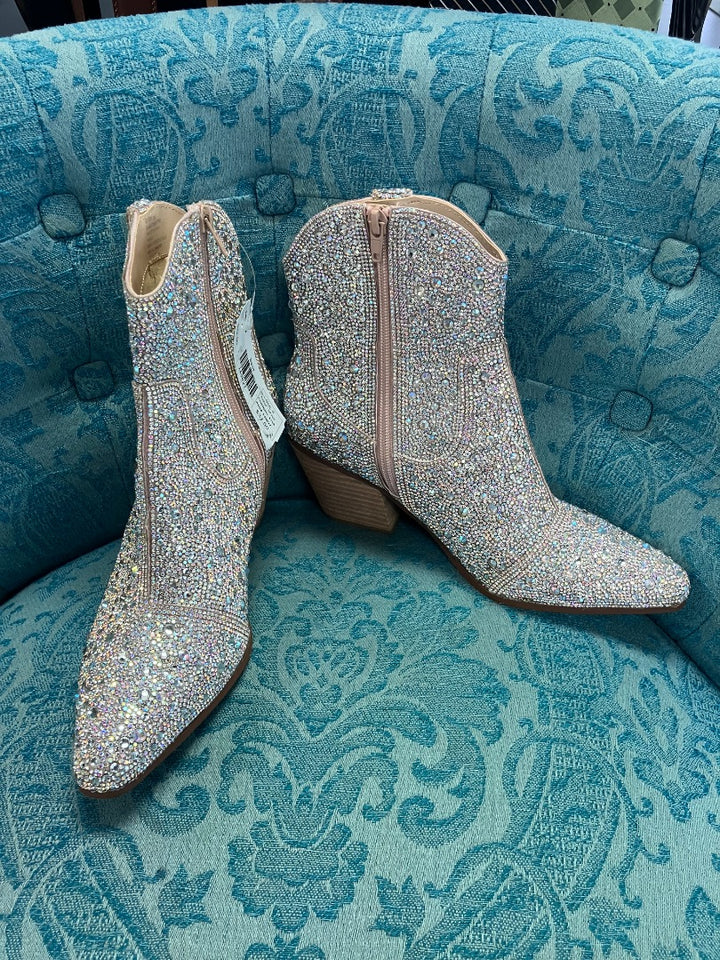 betsey johnson, silver, boot, 8