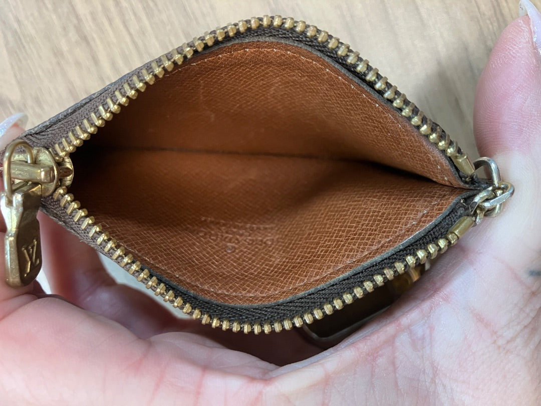 Louis Vuitton, Brown, coinpurse, XS