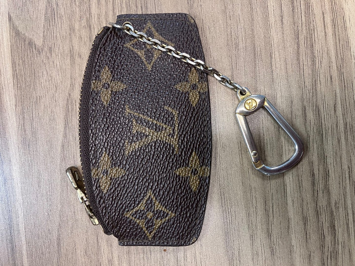Louis Vuitton, Brown, coinpurse, XS