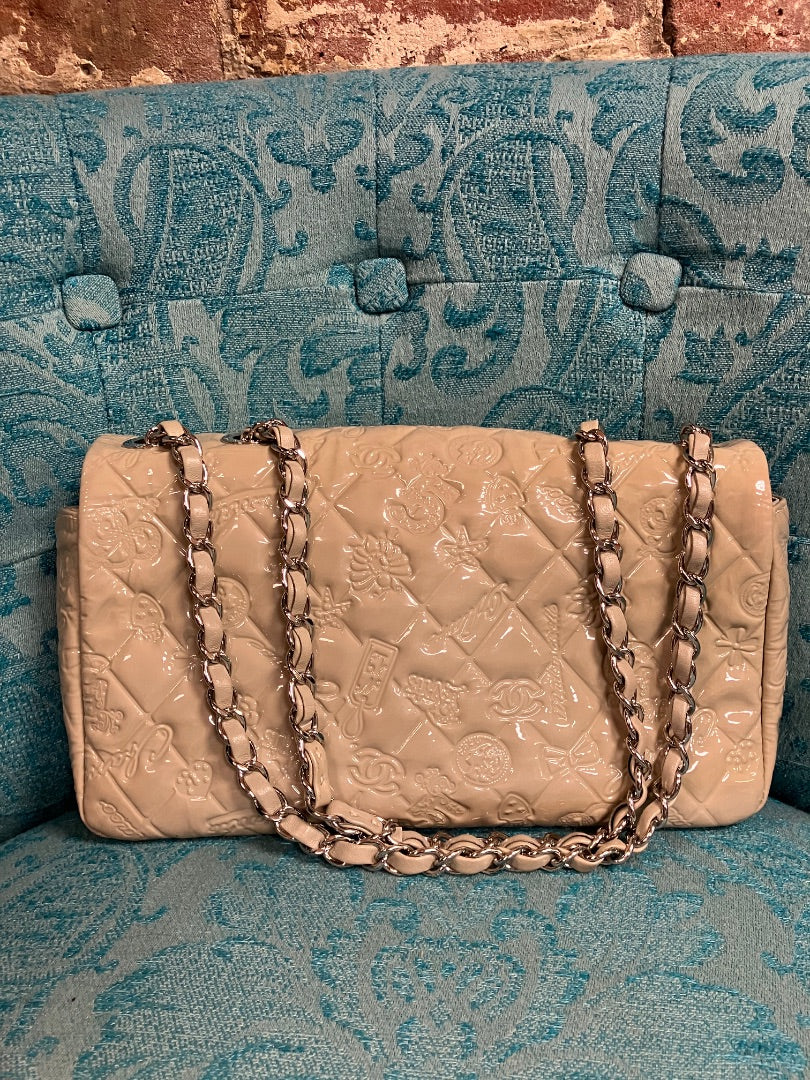 tan Chanel Handbag, Medium