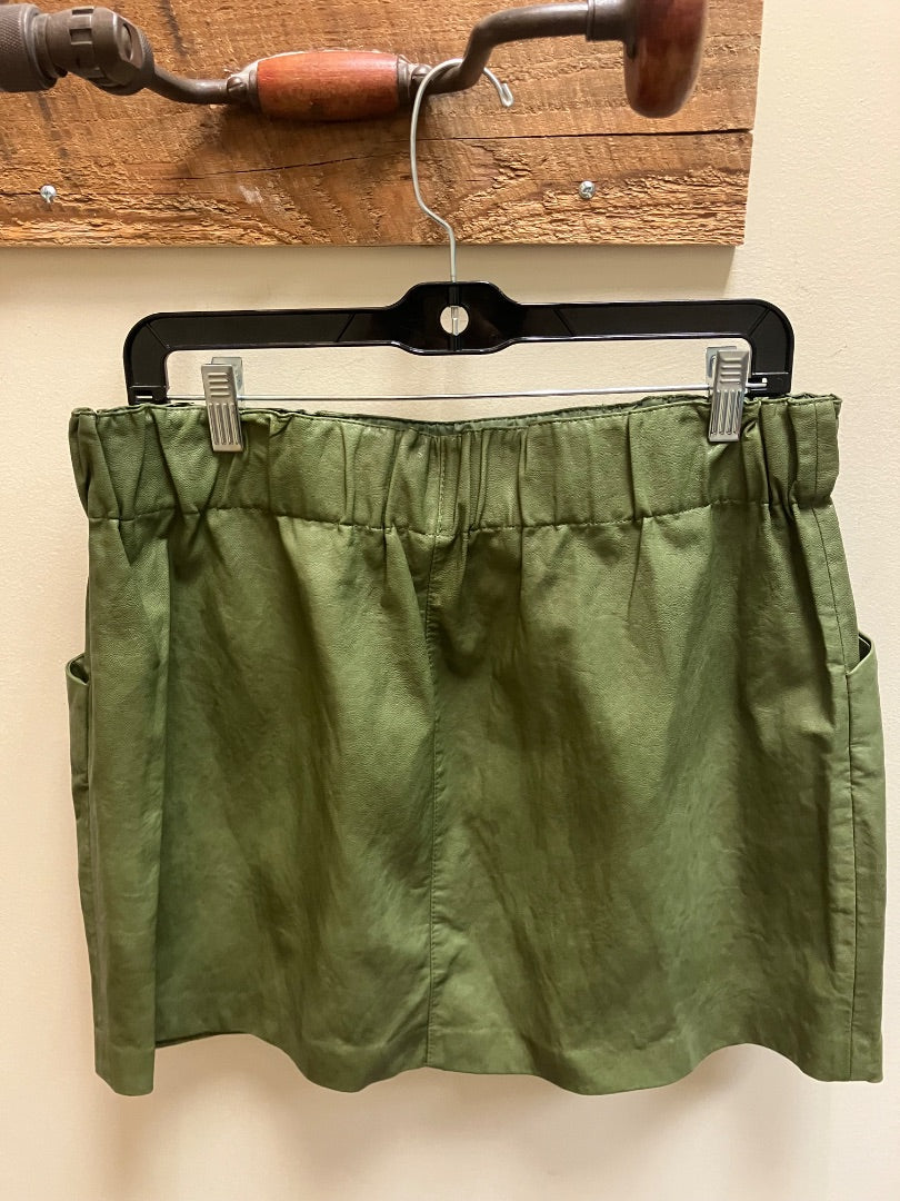 Green zara skirt, Large