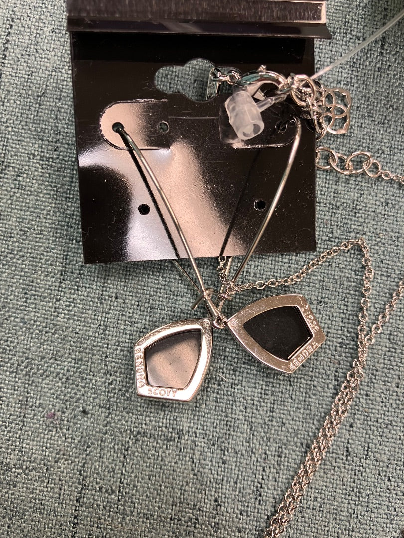Black+ kendra scott set 2 piece, Small