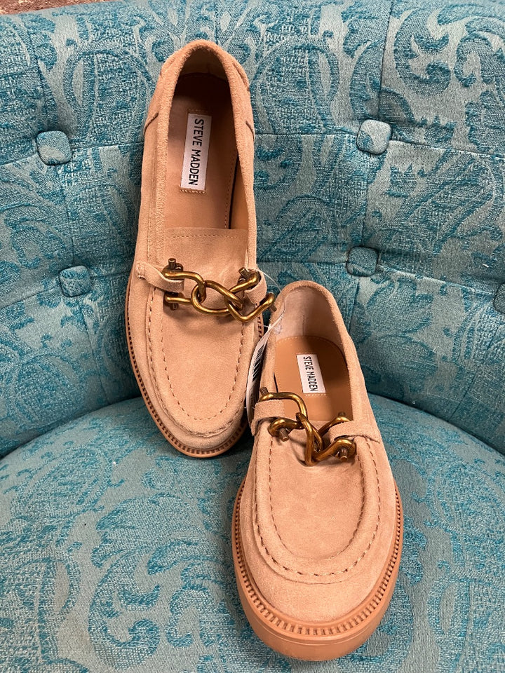 Tan steve madden flat, 7.5