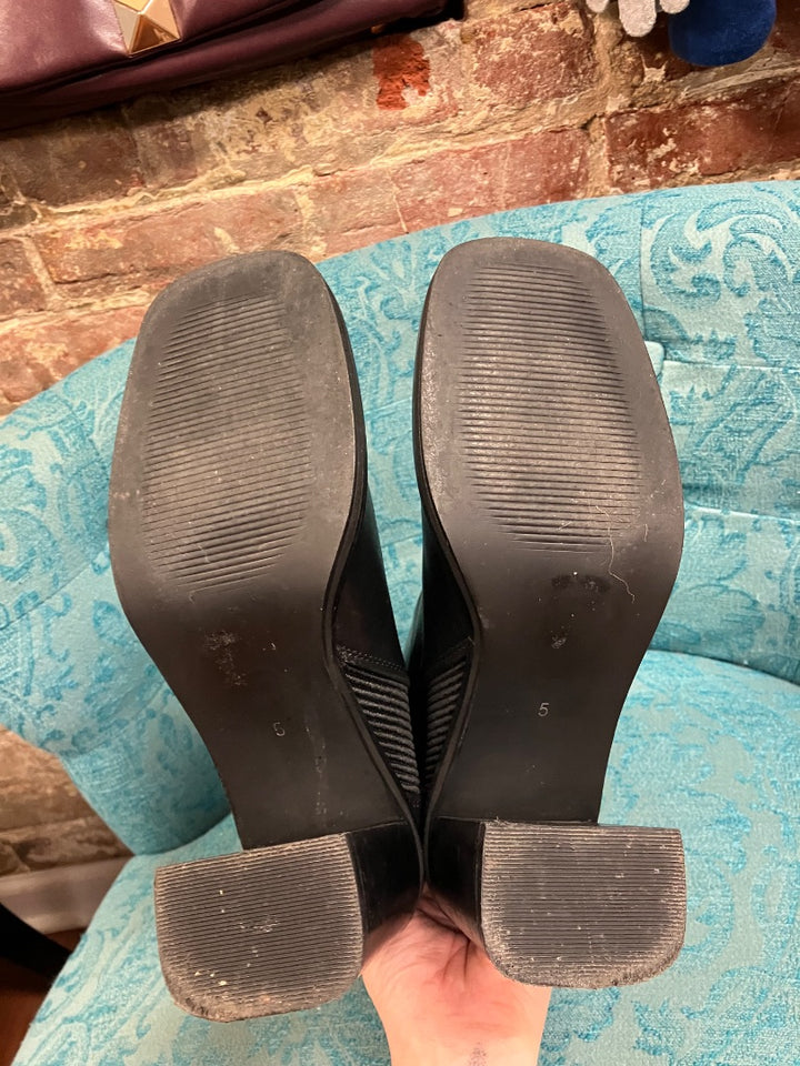 Black asos boot, 7.5