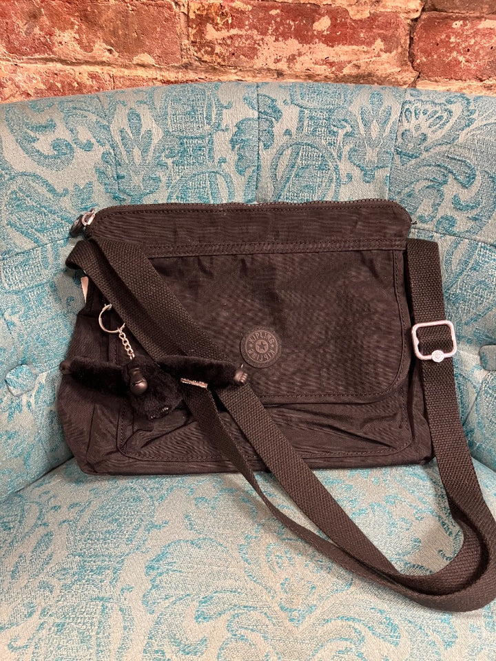 Black kipling Handbag, Medium