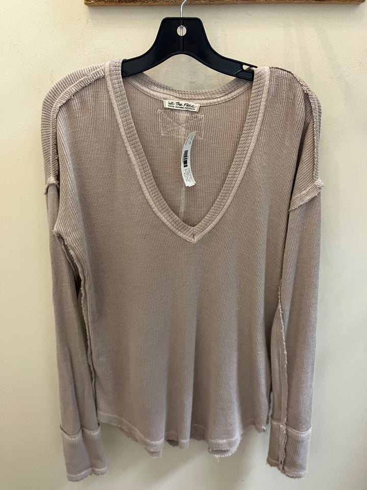 tan we the free Top, Medium