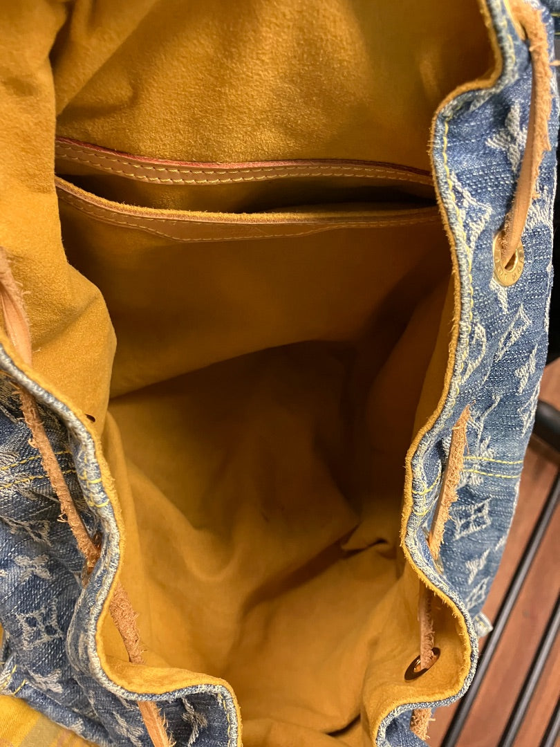 Blue+ Louis Vuitton bookbag, Medium
