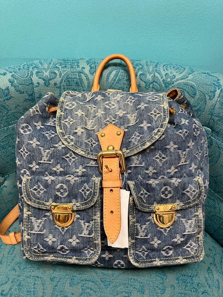 Blue+ Louis Vuitton bookbag, Medium