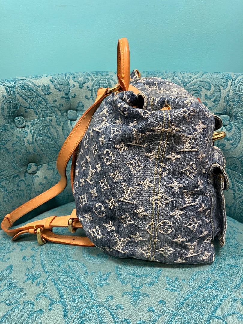 Blue+ Louis Vuitton bookbag, Medium