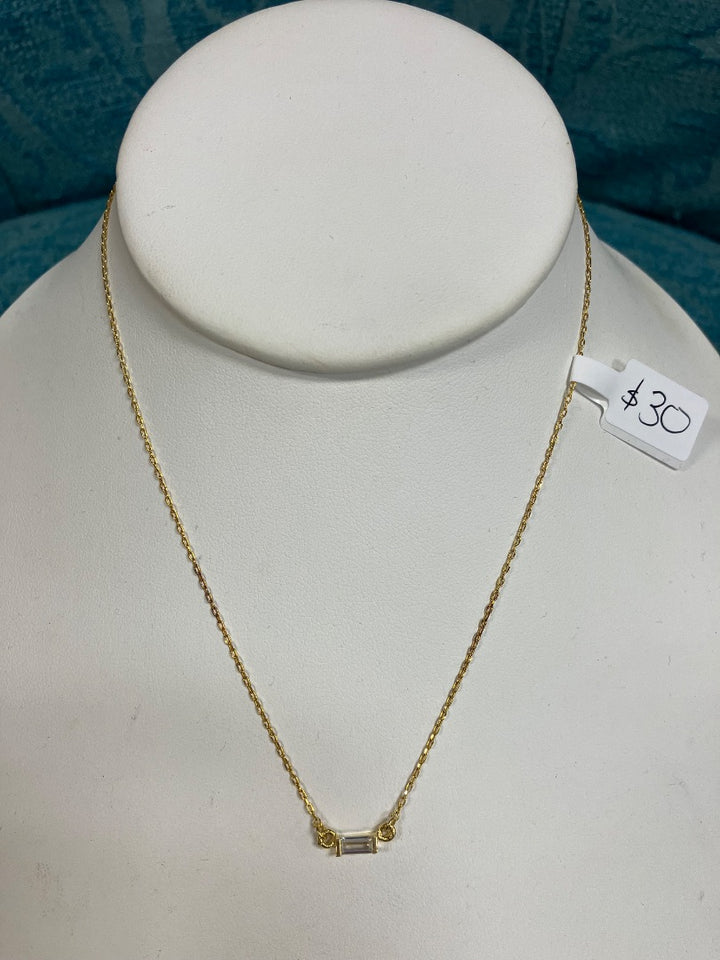 gold no brand Necklace, XS