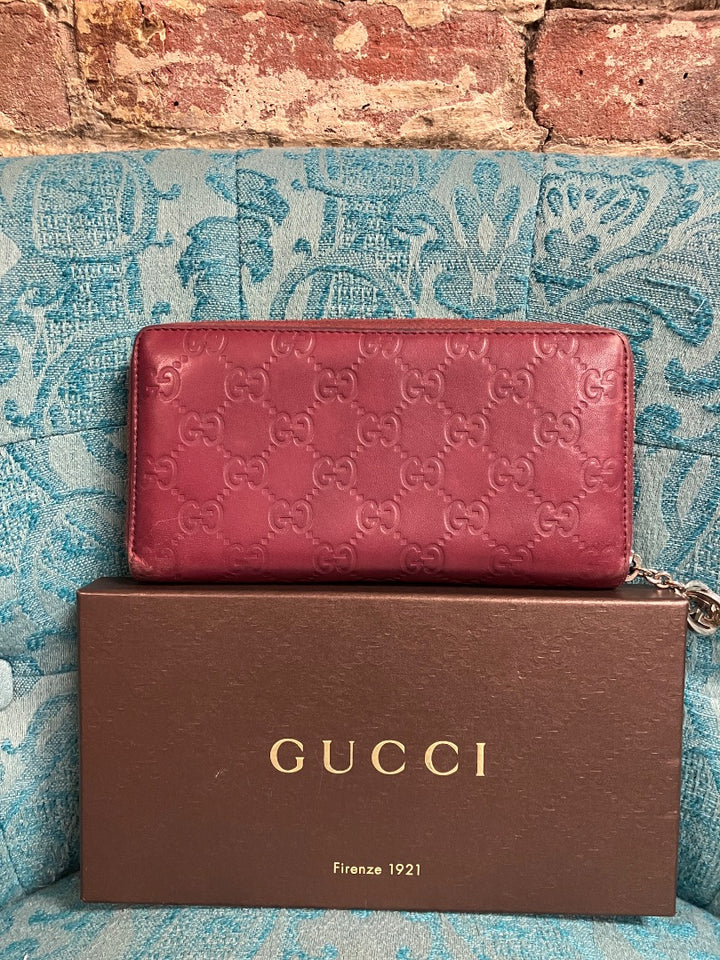 Burgundy Gucci wallet, Medium