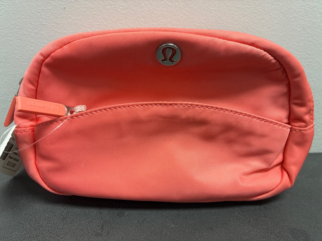 lululemon, Coral, pouch make up, XS