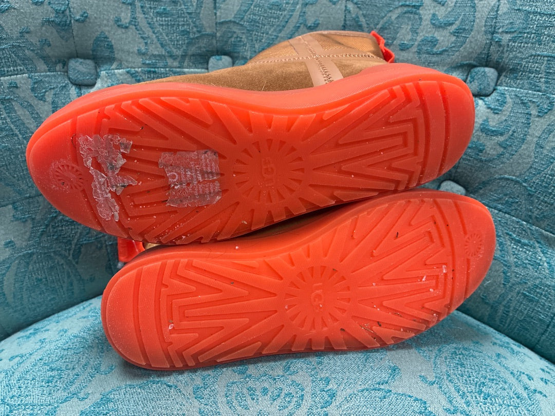 UGG Platform Brown+ Orange Boot, 7