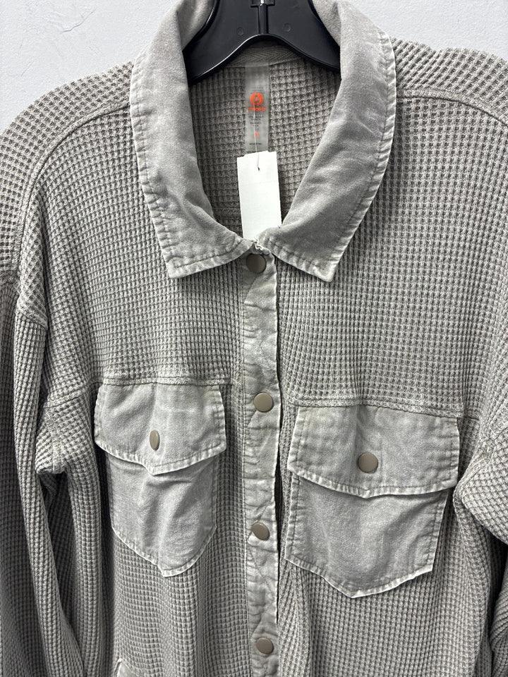 mono b, tan, Mens-Top, Medium