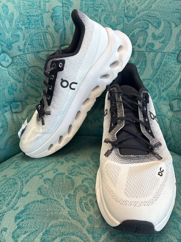 on cloud, White+, sneaker, 8