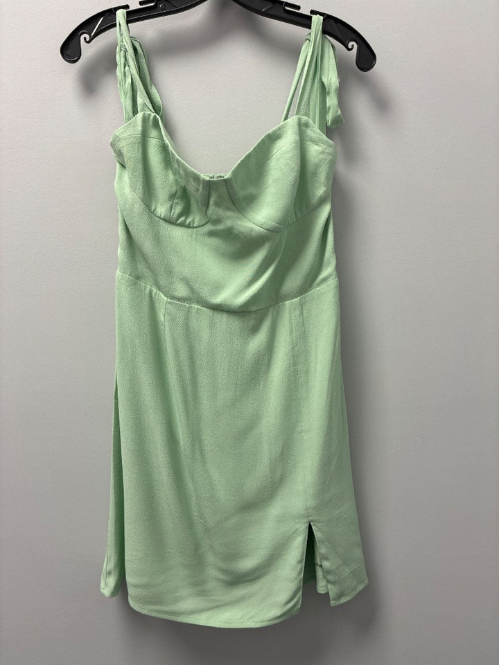 wayf, Green, dress, Medium