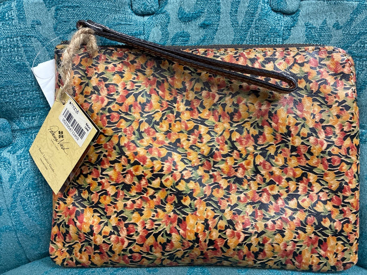 Brown+ Patricia Nash wristlet, NWT Medium