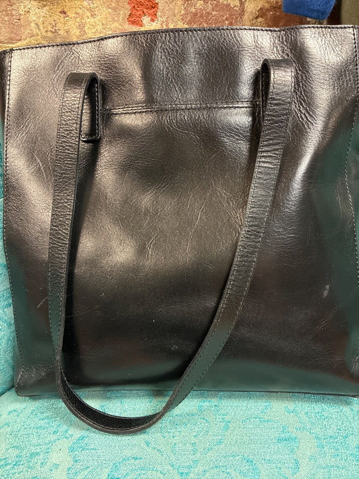 Black patricia nash Handbag, Large