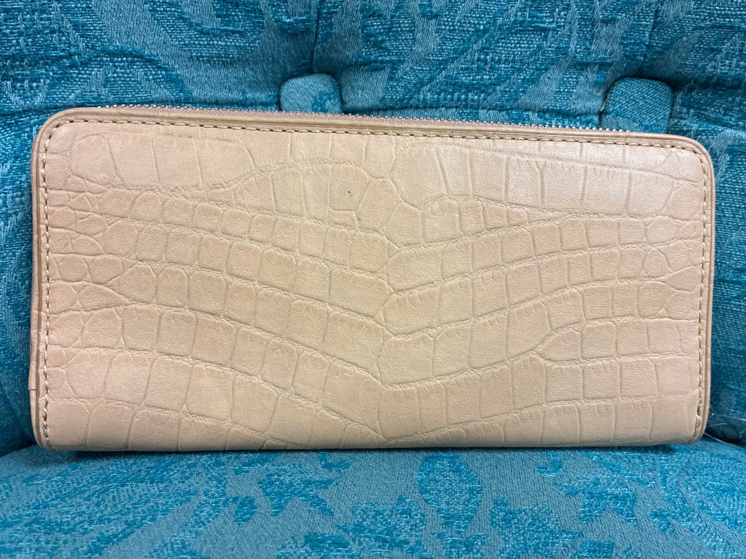 Tan Michael Kors Wallet, NWT Medium