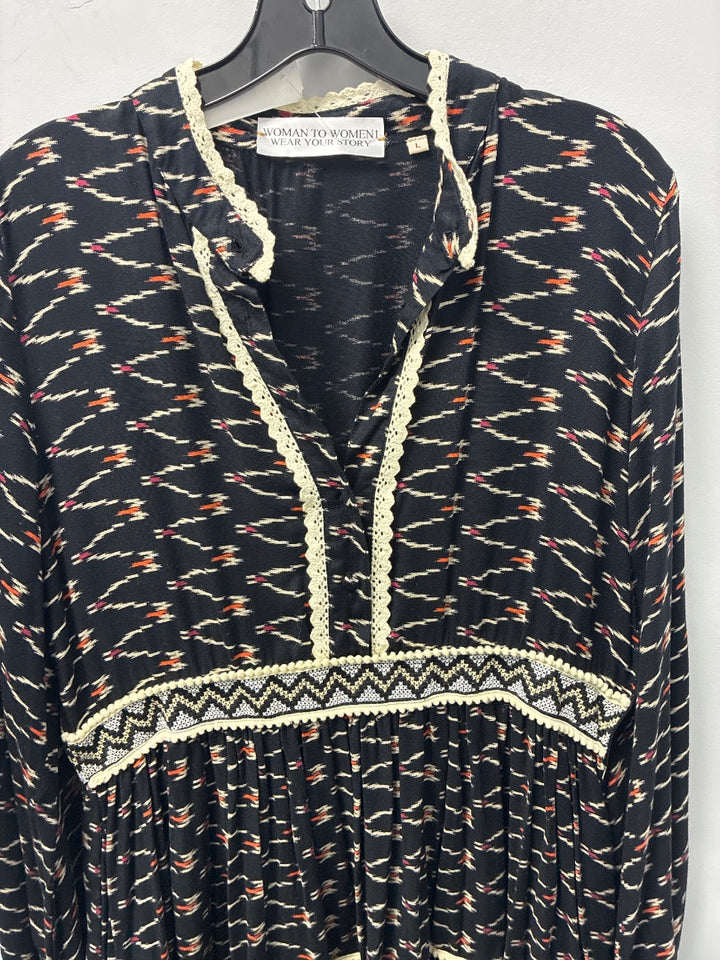 women to women, Black+, dress, Large