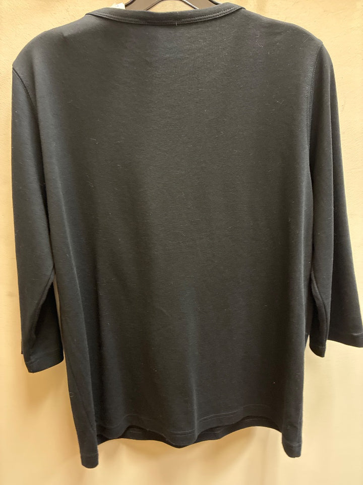 Black isacs designs Top, Large