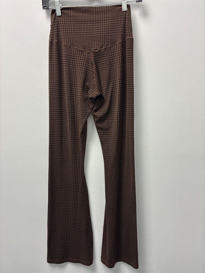 offline, Brown+, pant, Medium