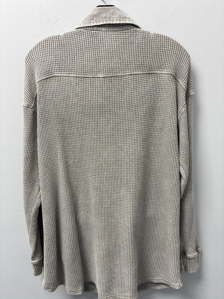 mono b, tan, Mens-Top, Medium