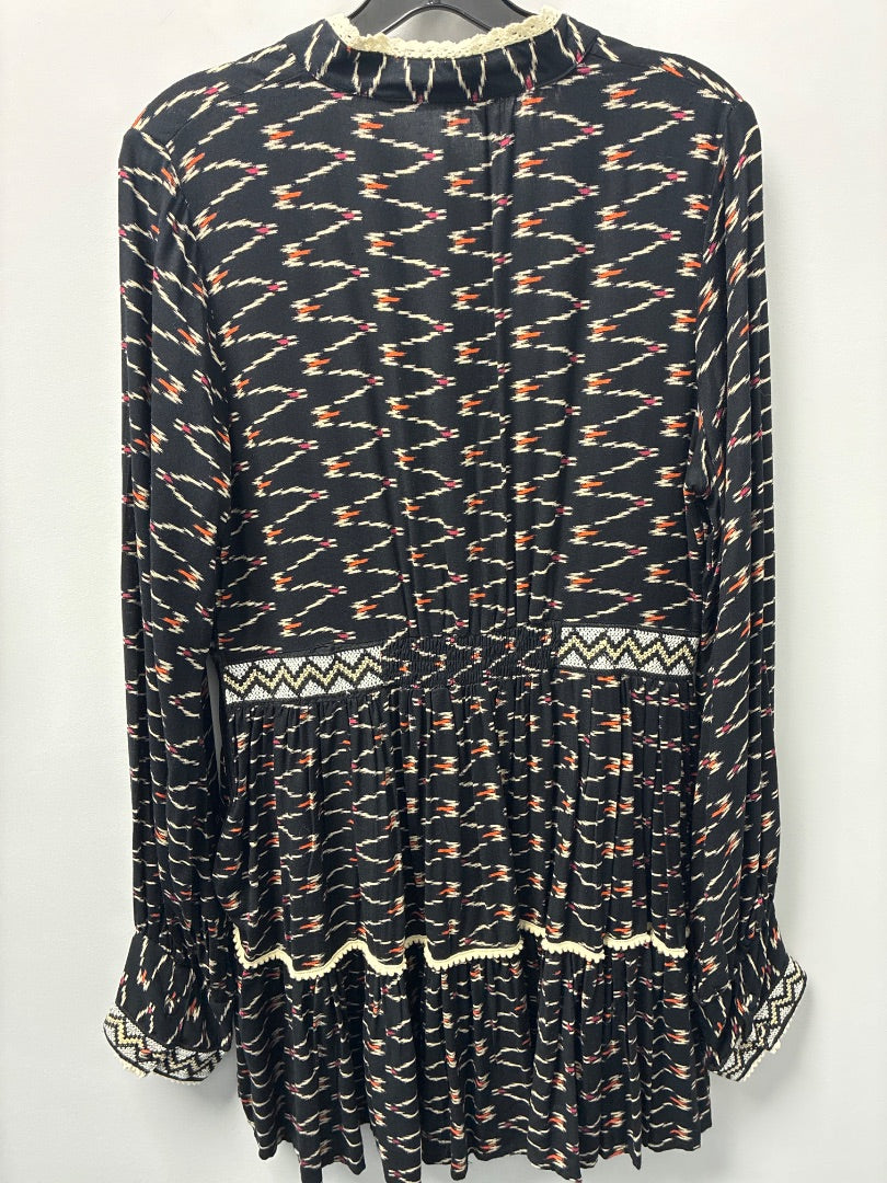 women to women, Black+, dress, Large