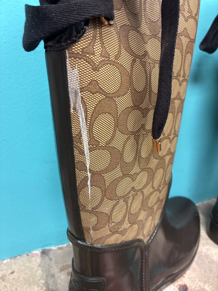 Brown Coach rainboot, 9