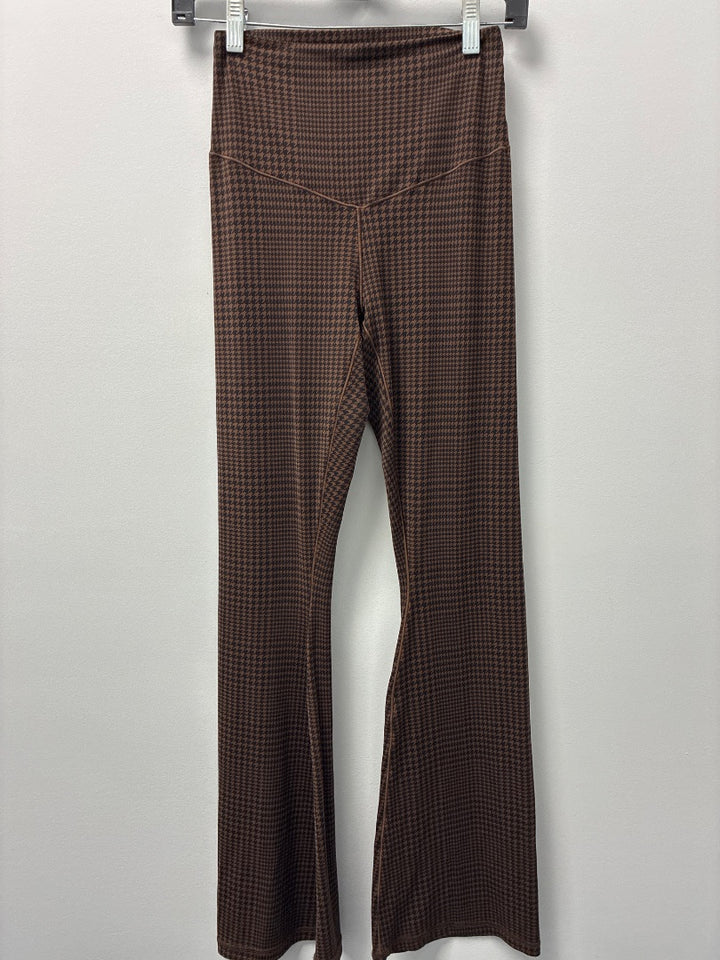 offline, Brown+, pant, Medium