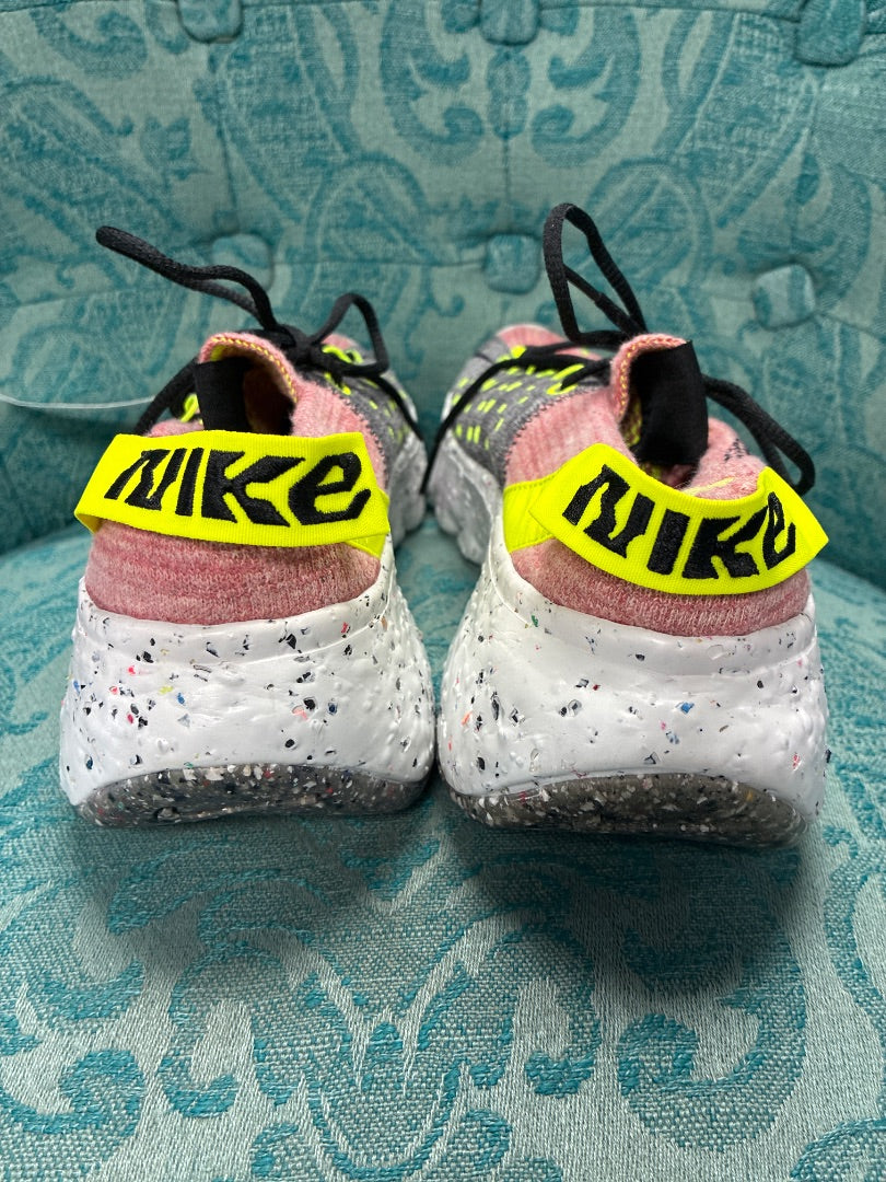 Nike Space Hippie 04 Red Knit Sneaker, 7