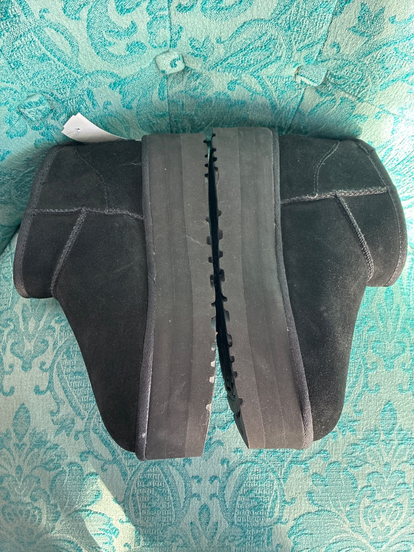 UGG Platform Black Boot, 8