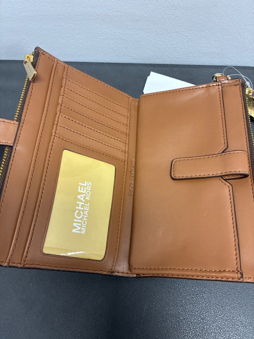 Michael Kors NWT Brown+, wristlet, Small