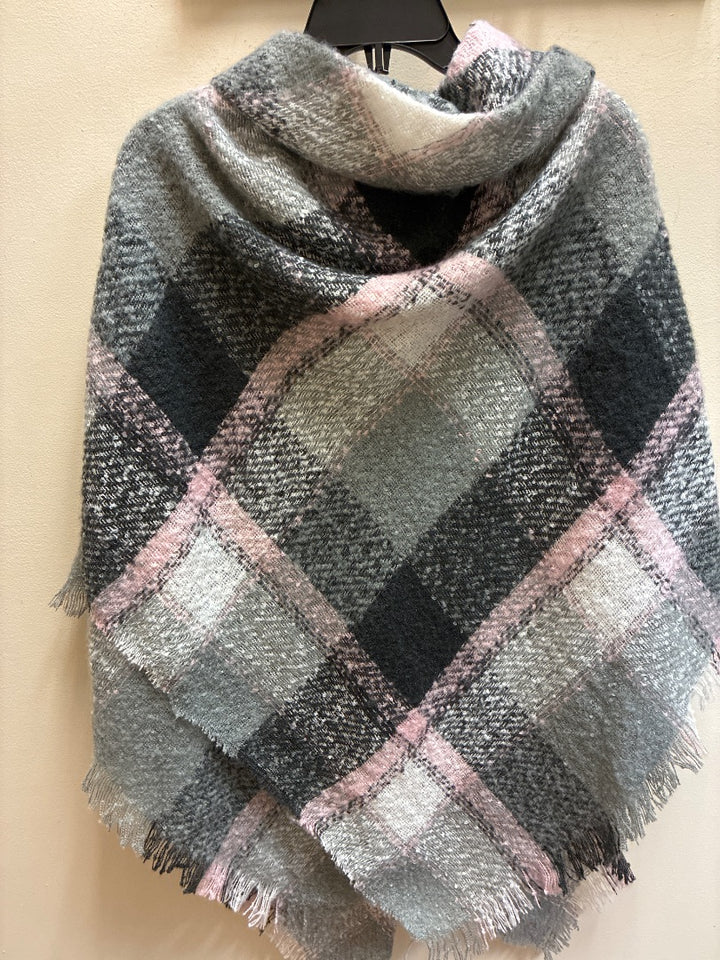 Pink+ altare outerwear, Small